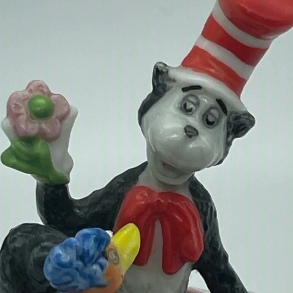 Cat in the Hat Hinged Treasure Box - Picture 7 of 8